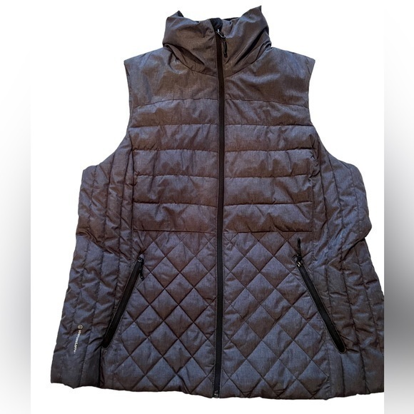 Champion Jackets & Blazers - Champion Vest Grey and black Size XXL